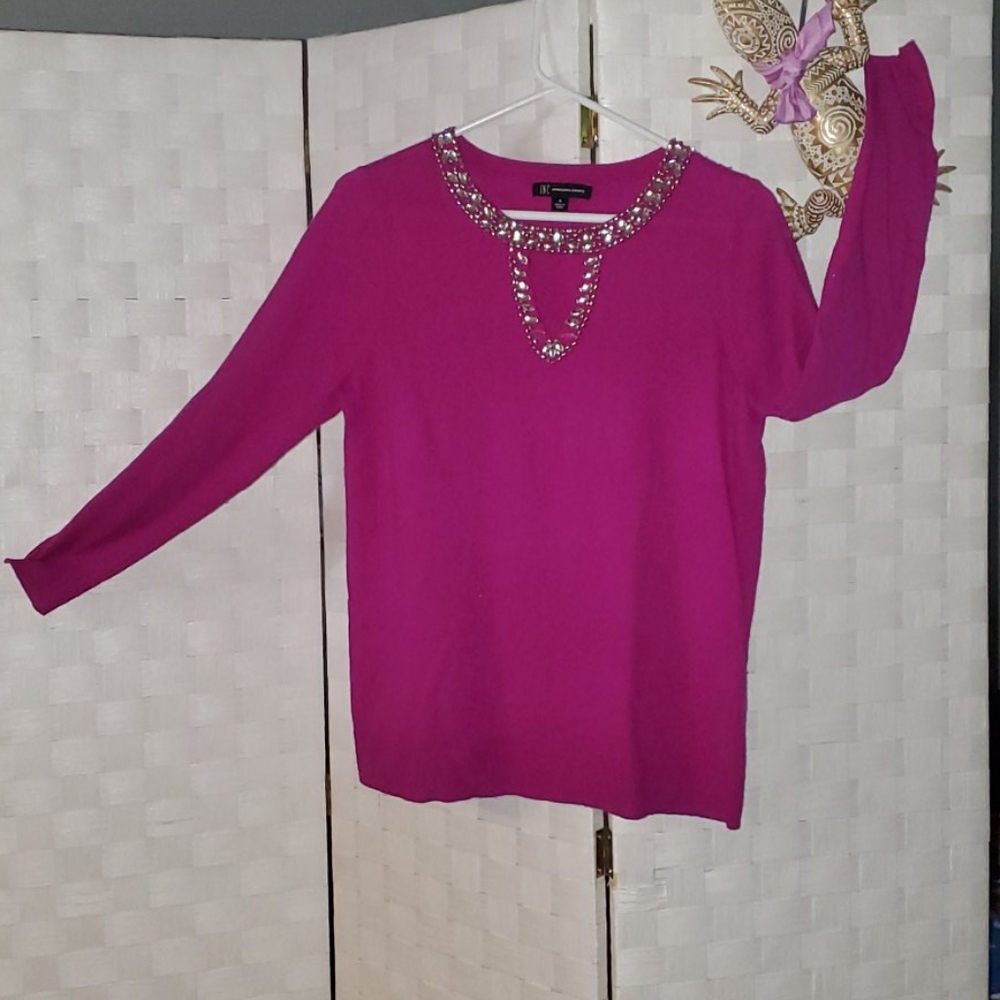 NWOT Pretty Purple sweater